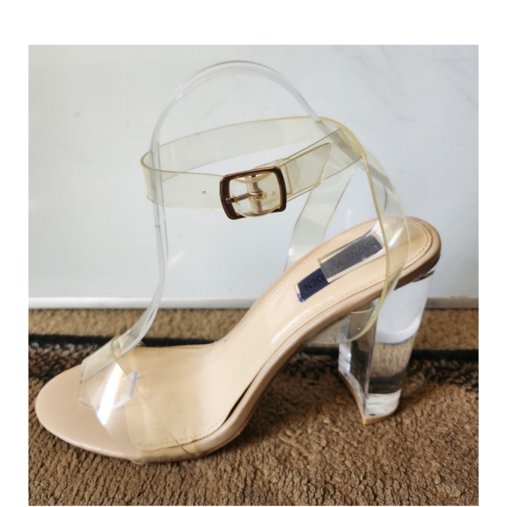 STEVE MADDEN "CAMILLE " LUCITE ANKLE STRAP SANDALS - Picture 8 of 8